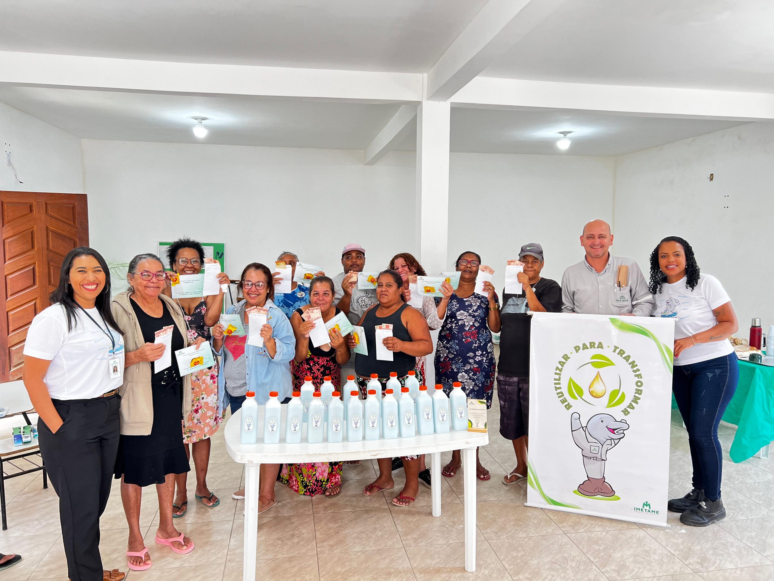 MAIS UMA TURMA CONCLUI PARTICIPAÇÃO NO PROGRAMA REUTILIZAR PARA TRANSFORMAR